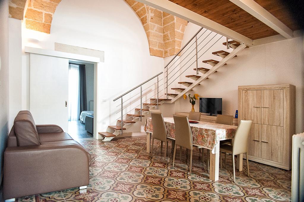 Апартаменты Casa Via Dante Леверано Экстерьер фото